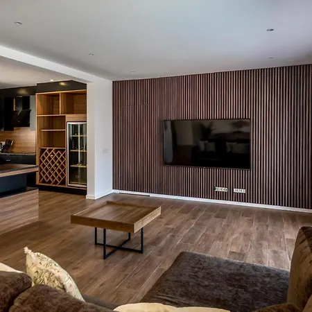 Vila Crystal Bay *